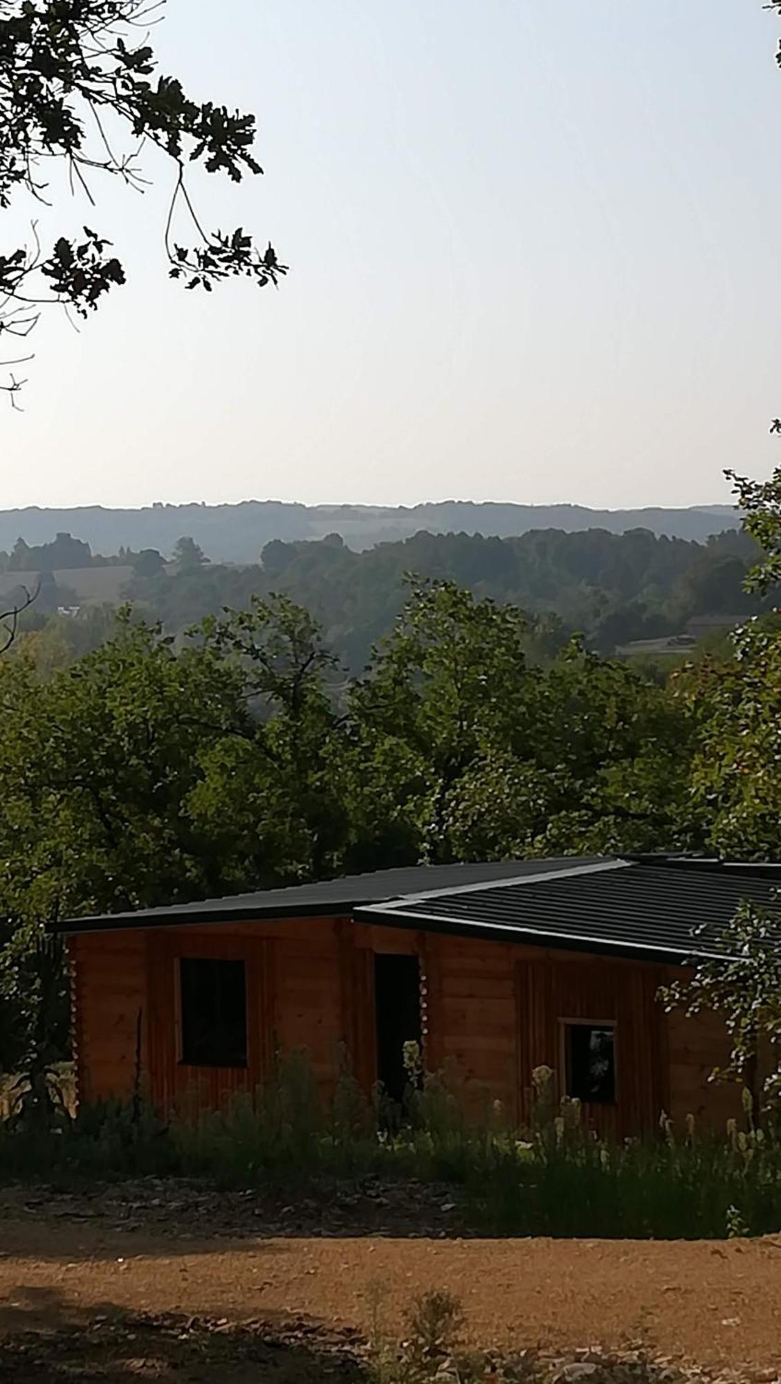 Gîtes du Chêne Vert Montignac-Lascaux Exterior foto